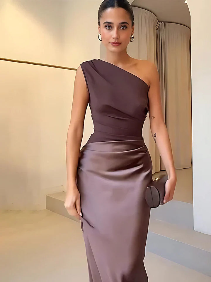 SOPHIA | ONE-SHOULDER MAXI DRESS